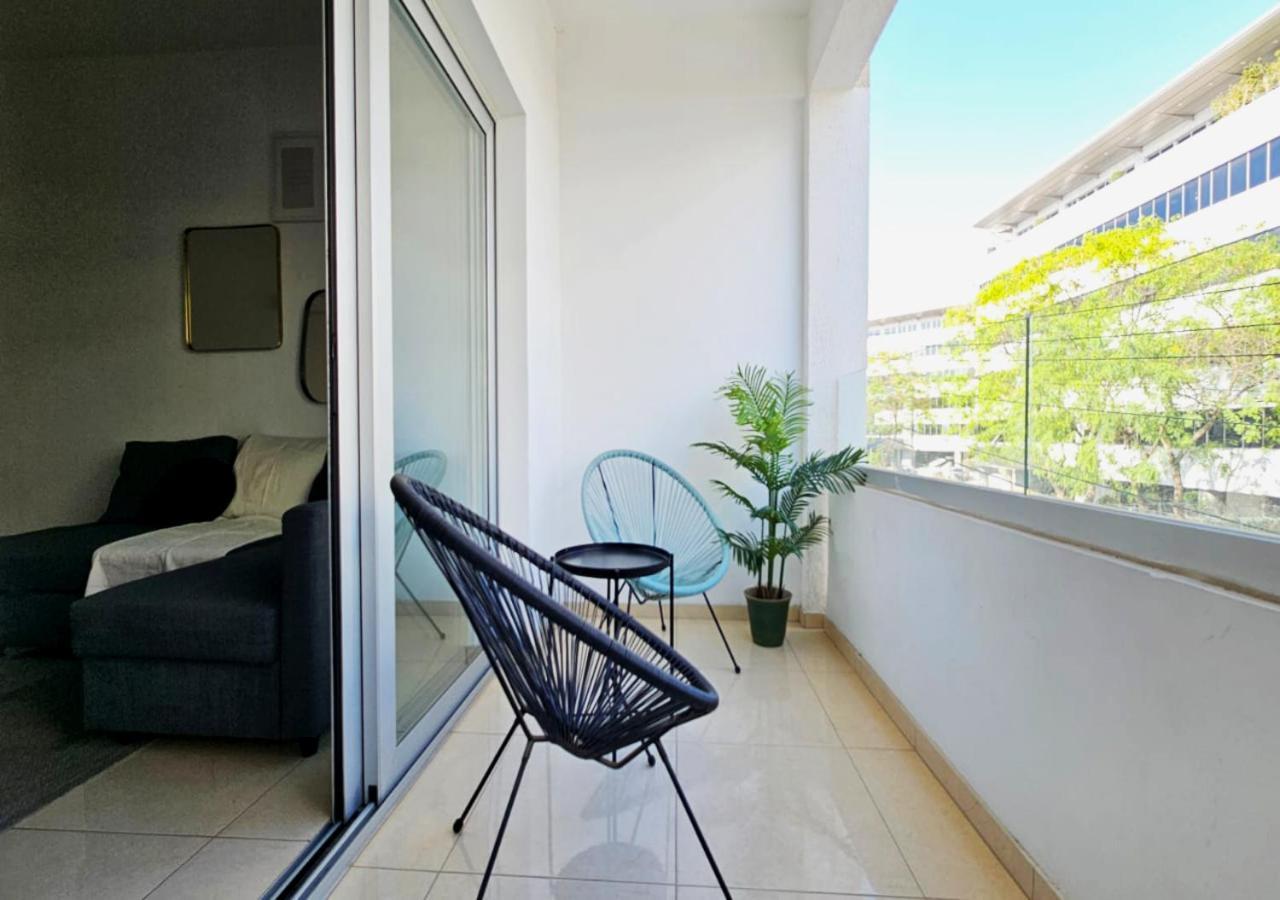 Phaedrus Living: City Centre Luxury Flat Esperidon 201 Nicosia Ngoại thất bức ảnh
